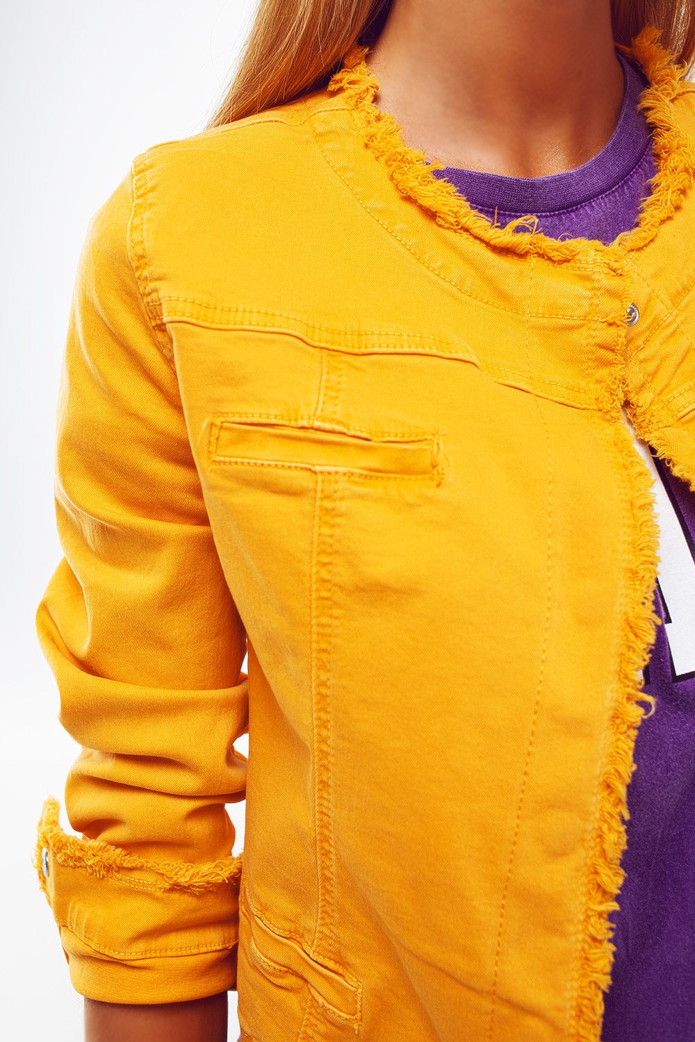 FRAYED ENDS DENIM JACKET IN YELLOW