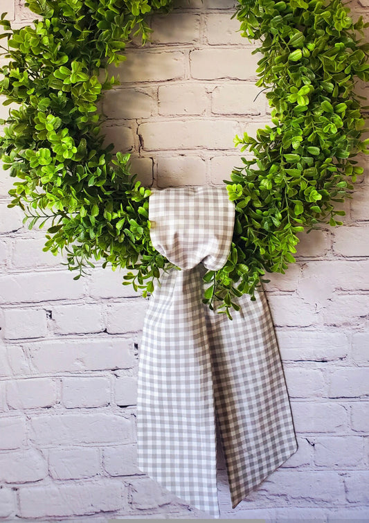 Gray Gingham Wreath Sash