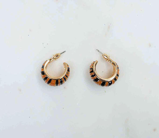 Tiger Stripe Hoop Earrings Black/ Tan .5"